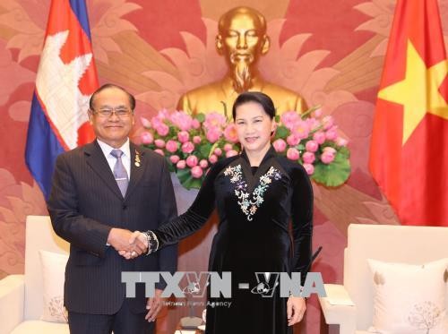 Chủ tịch Quốc hội Nguyễn Thị Kim Ngân tiếp Phó Chủ tịch Thượng viện Campuchia TEP Ngorn
