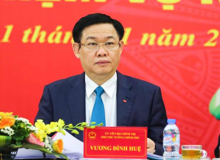 Phó Thủ tướng Vương Đình Huệ dự hội nghị triển khai nhiệm vụ năm 2018 của Liên minh Hợp tác xã Việt Nam. Ảnh: VGP