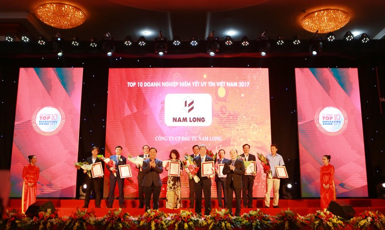 Nam Long lọt vào “Top 10 Công ty niêm yết Uy tín” và “Top 500 doanh nghiệp lớn nhất Việt Nam” năm 2017
