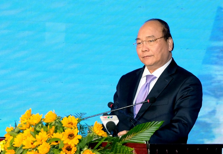 Thủ tướng Nguyễn Xuân Phúc phát biểu tại hội nghị. Ảnh: VGP