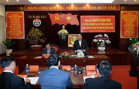 Thủ tướng Nguyễn Xuân Phúc làm việc với lãnh đạo chủ chốt tỉnh Đắk Nông - Ảnh: VGP