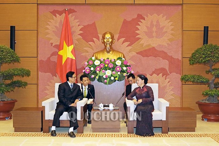 Phó Chủ tịch Quốc hội Myanmar Aye Thar Aung cảm ơn Chủ tịch Quốc hội Nguyễn Thị Kim Ngân đã dành thời gian tiếp đoàn. Ảnh: quochoi.vn