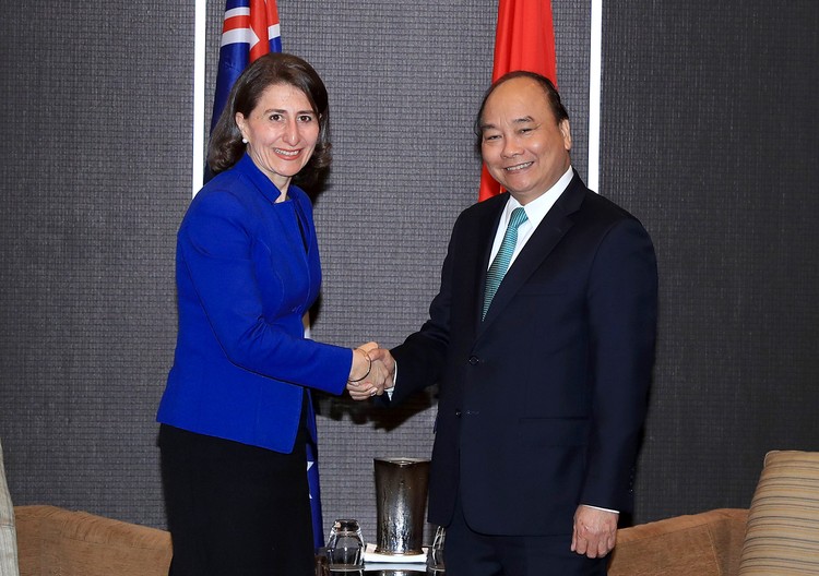 Thủ tướng Nguyễn Xuân Phúc tiếp bà Gladys Berejiklian, Thủ hiến bang New South Wales. Ảnh: VGP