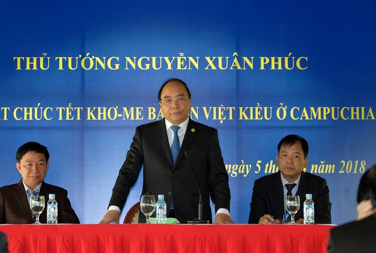 Thủ tướng Nguyễn Xuân Phúc phát biểu tại buổi gặp mặt. Ảnh: VGP