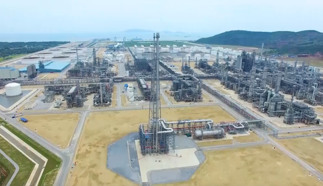 Nhà máy Lọc hóa dầu Nghi Sơn đã xuất xưởng thành công lô sản phẩm thương mại đầu tiên