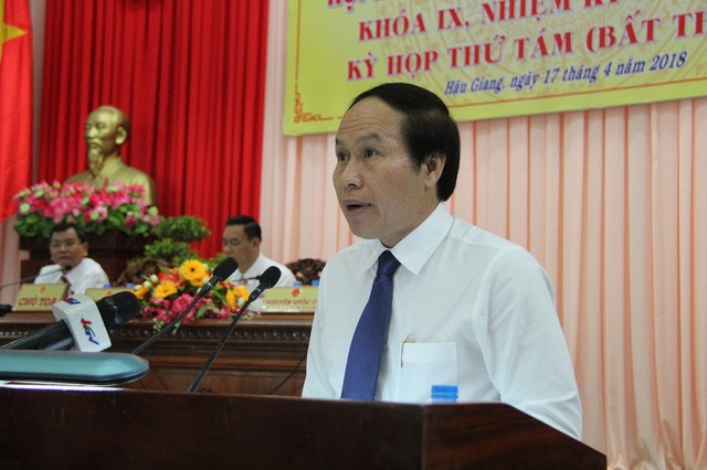 Thủ tướng chính thức phê chuẩn kết quả bầu ông Lê Tiến Châu làm Chủ tịch UBND tỉnh Hậu Giang