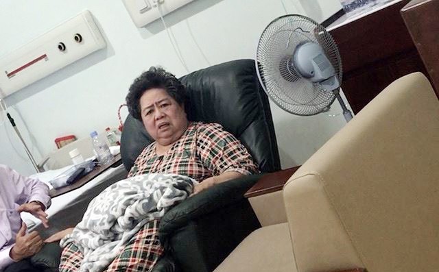 Bà Phấn đang nằm tại bệnh viện Tân Hưng, Quận 7. Ảnh: CTV.