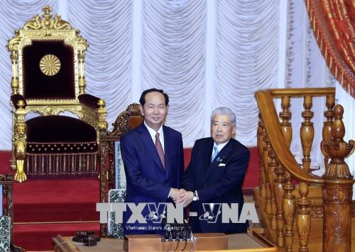Chủ tịch nước Trần Đại Quang hội kiến Chủ tịch Thượng viện Nhật Bản. Ảnh: TTXVN