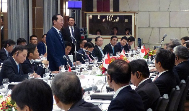 Chủ tịch nước Trần Đại Quang gặp gỡ, đối thoại với các doanh nghiệp Nhât Bản ngày 30/5