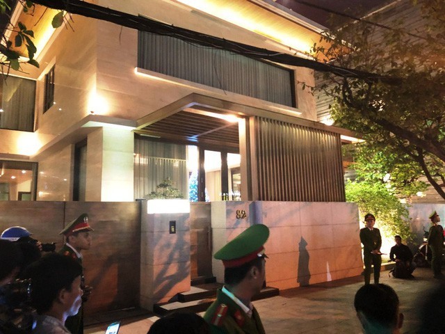 Nhà riêng của Vũ nhôm tại số 82 Trần Quốc Toản, Đà Nẵng (ảnh: Công an khám xét nhà riêng của Vũ nhôm hồi tháng 12/2017)