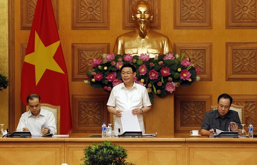 Phó Thủ tướng Vương Đình Huệ chủ trì cuộc họp Ban Chỉ đạo Phòng, chống rửa tiền. Ảnh: VGP