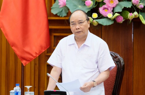 Thủ tướng Nguyễn Xuân Phúc trong phiên họp Chính phủ ngày 9/7. Ảnh: VGP