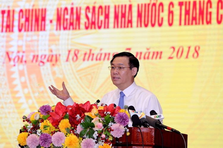 Phó Thủ tướng Vương Đình Huệ phát biểu tại Hội nghị. Ảnh: VGP