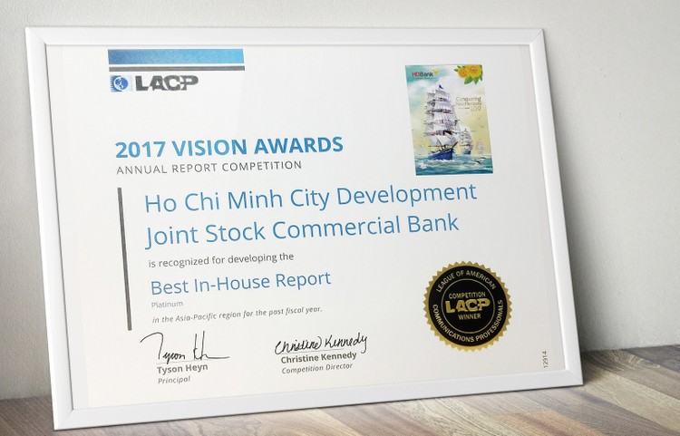 Báo cáo thường niên năm 2017 HDBank vừa đạt giải Bạch kim – Giải thưởng cao nhất trong cuộc thi Vision Award 