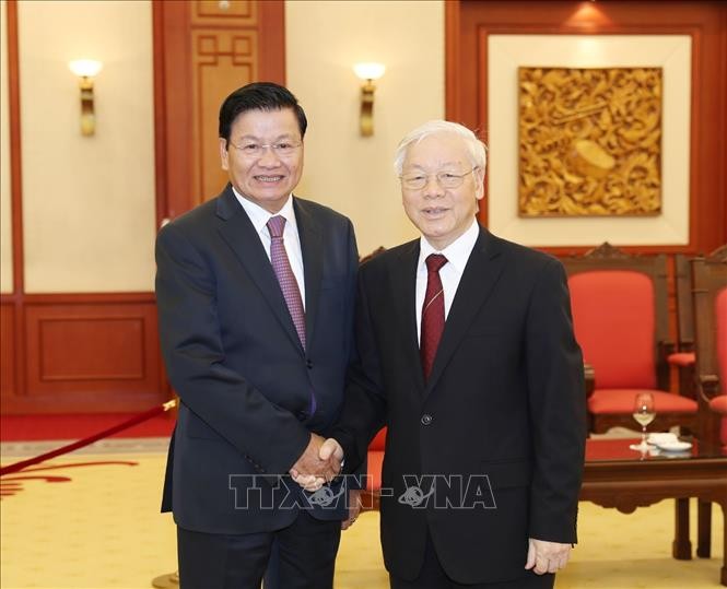 Tổng Bí thư Nguyễn Phú Trọng tiếp Thủ tướng Lào Thongloun Sisoulith. Ảnh: TTXVN