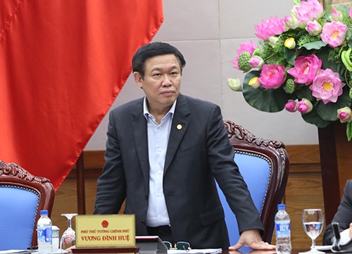 Phó Thủ tướng Vương Đình Huệ phát biểu chỉ đạo tại buổi họp. Ảnh: VGP
