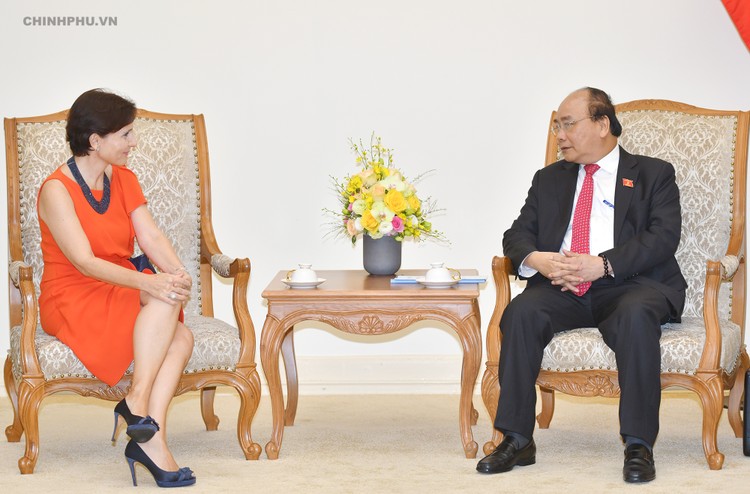 Thủ tướng Nguyễn Xuân Phúc tiếp Đại sứ Italy tại Việt Nam. Ảnh: VGP