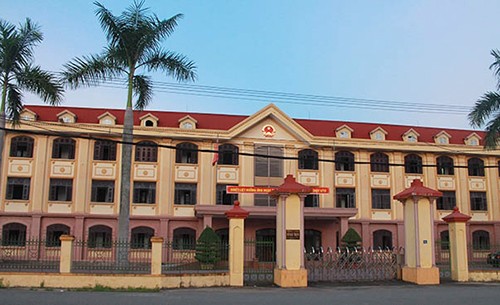 Trụ sở UBND huyện Can Lộc. 
