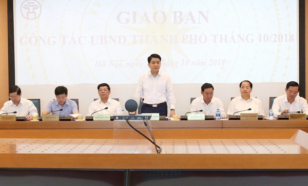 Chủ tịch UBND TP Hà Nội chỉ đạo tại buổi giao ban