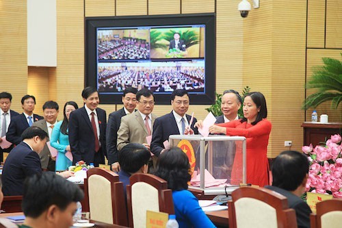 Hà Nội sẽ lấy phiếu tín nhiệm lãnh đạo chủ chốt vào đầu tháng 12 tới