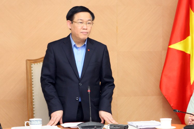 Phó Thủ tướng Vương Đình Huệ chủ trì cuộc họp. Ảnh: VGP