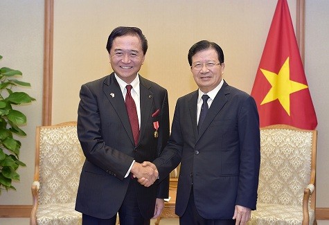 Phó Thủ tướng Trịnh Đình Dũng tiếp Thống đốc tỉnh Kanagawa (Nhật Bản), ông Yuji Kuroiwa - Ảnh: VGP