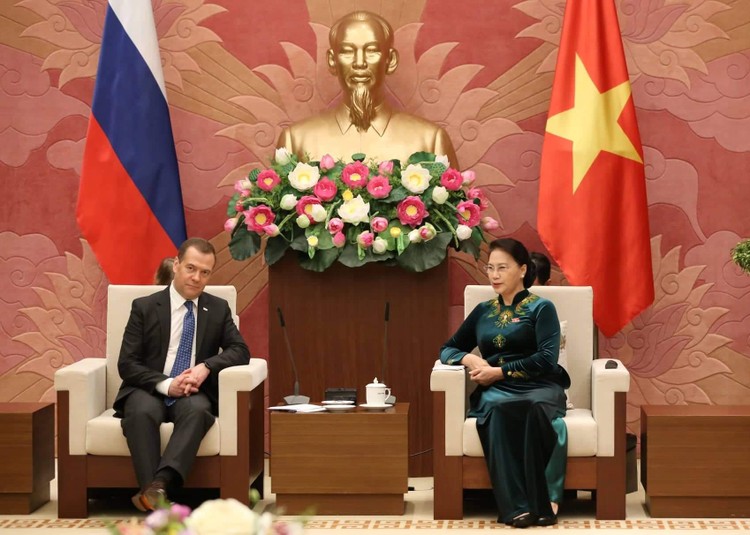 Chủ tịch Quốc hội Nguyễn Thị Kim Ngân và Thủ tướng Chính phủ Liên bang Nga D.A. Medvedev - Ảnh: VGP