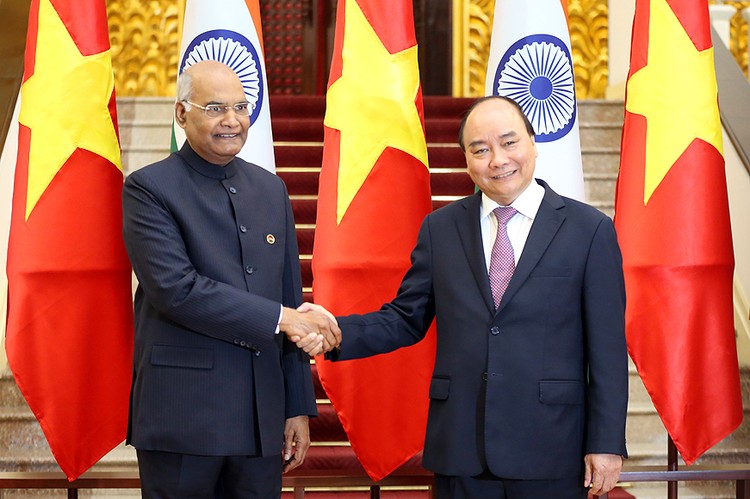 Thủ tướng Nguyễn Xuân Phúc và Tổng thống Ấn Độ Ram Nath Kovind. Ảnh: VGP