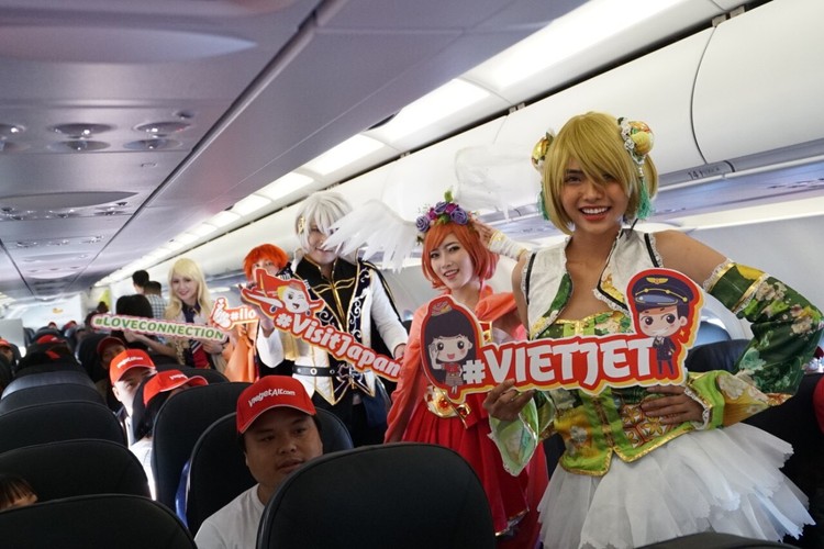 Màn trình diễn Cosplay đậm chất Nhật Bản trên tàu bay Vietjet