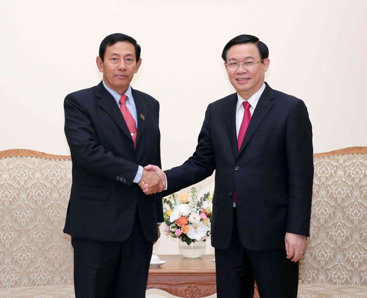 Phó Thủ tướng Vương Đình Huệ tiếp Chủ tịch Đảng Đoàn kết và Phát triển Liên bang Myanmar. Ảnh: VGP