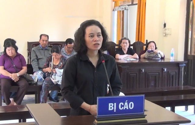 Bị cáo Mạc Quế Hương tại phiên tòa