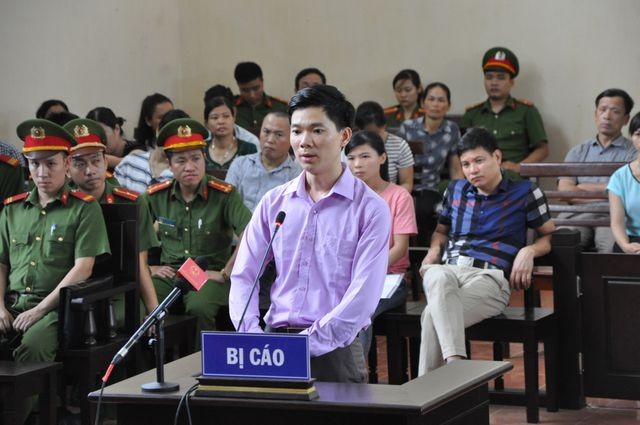Bị cáo Hoàng Công Lương tại phiên toà sơ thẩm