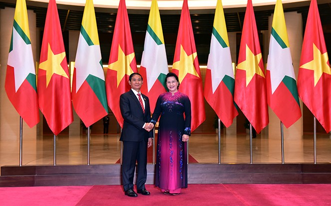 Chủ tịch Quốc hội Nguyễn Thị Kim Ngân hội kiến Tổng thống Myanmar Win Myint.