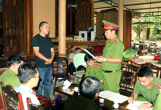 Quảng Bình: Bắt giam giám đốc doanh nghiệp chiếm đoạt tiền dự án