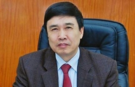 Cựu thứ trưởng, nguyên tổng giám đốc Bảo hiểm xã hội Việt Nam - Lê Bạch Hồng.