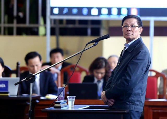 Bị cáo Phan Văn Vĩnh tại phiên tòa xét xử vụ án "đường dây đánh bạc nghìn tỷ" ở TAND tỉnh Phú Thọ hồi tháng 11/2018.