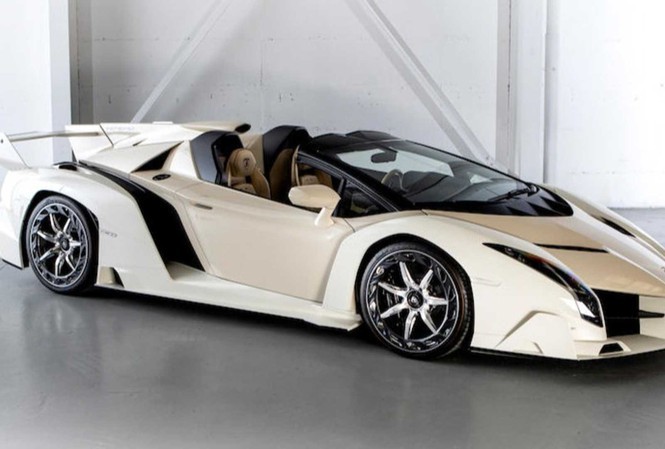 Lamborghini Veneno Roadster được đấu giá 8,3 triệu USD