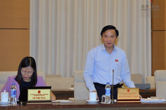Chủ nhiệm UB Pháp luật Nguyễn Khắc Định phát biểu tại một phiên họp của Ủy ban Thường vụ Quốc hội