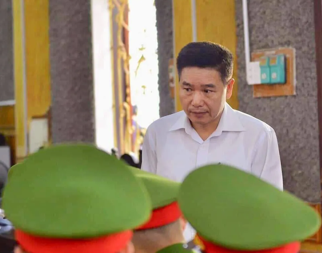 Bị cáo Trần Xuân Yến - cựu Phó giám đốc Sở GD&ĐT Sơn La