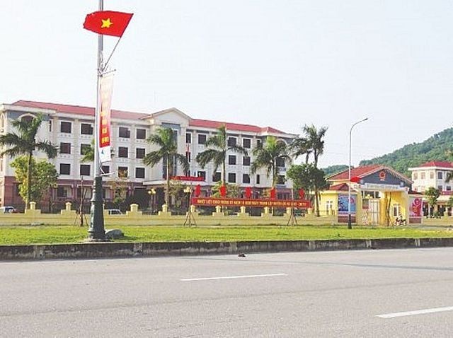 Một loạt cán bộ huyện Lộc Hà bị đề nghị kỷ luật