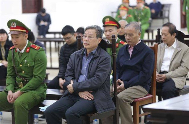 Gia đình ông Nguyễn Bắc Son “gom” được 12,5 tỷ đồng