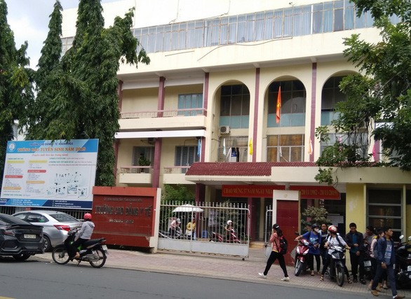 Trường cao đẳng Y tế Khánh Hòa lạm thu gần 20 tỷ đồng của sinh viên, đang bị xử lý