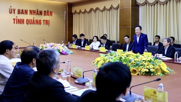 Ông Đỗ Quang Hiển, Chủ tịch Hội đồng quản trị kiêm Tổng Giám đốc Tập đoàn T&T Group, phát biểu tại buổi làm việc với lãnh đạo tỉnh Quảng Trị. (Nguồn: Vietnam+)