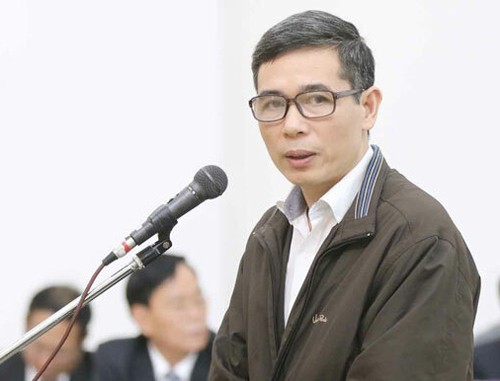 Bị cáo Phạm Đình Trọng bị VKS đề nghị 5-6 năm tù về tội Vi phạm các quy định về quản lý đầu tư công gây hậu quả nghiêm trọng. Ảnh: TTXVN