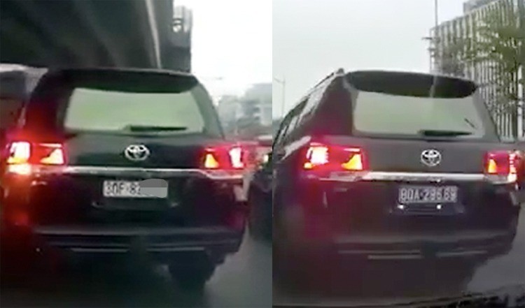 Chiếc xe Land Cruiser sử dụng thiết bị lật biển, đi trên đường Phạm Văn Đồng vào ngày 16/12. Ảnh cắt từ video.