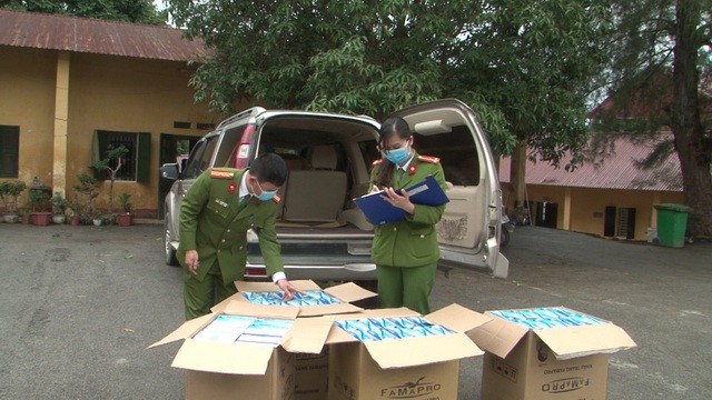 Gần 13.000 khẩu Trang  bị bắt giữ