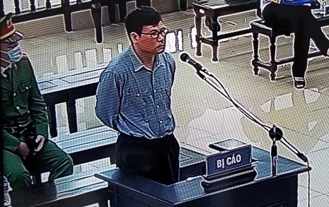 Bị cáo Trương Duy Nhất tại tòa ngày 9/3. (Ảnh chụp màn hình)