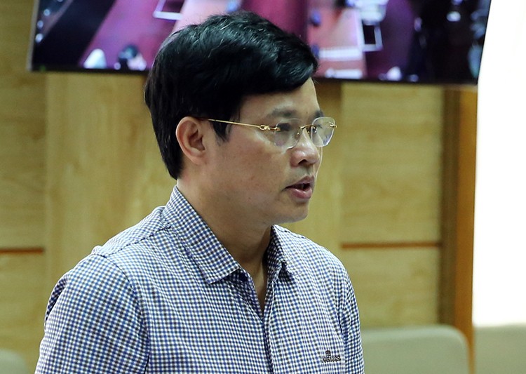Ông Ngô Văn Quý, Phó chủ tịch UBND TP Hà Nội phát biểu tại cuộc họp Ban chỉ đạo quốc gia chống Covid-19, chiều 1/4. Ảnh: VGP