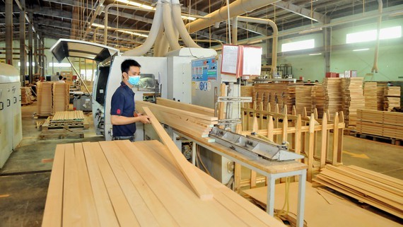Ngành chế biến gỗ và sản xuất sản phẩm từ gỗ nằm trong 4 đối tượng được gia hạn nộp thuế và tiền thuê đất. Ảnh chỉ mang tính minh họa. Nguồn Internet
