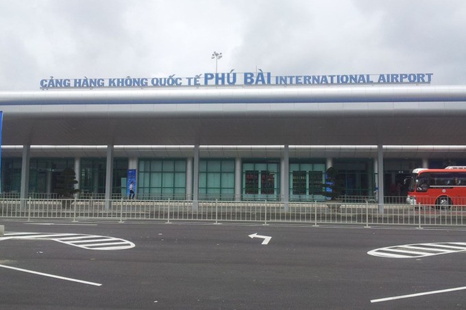 Cảng hàng không Phú Bài.